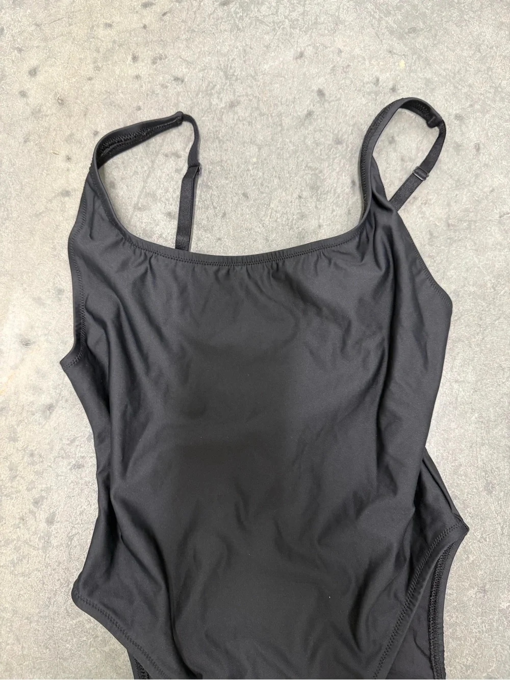 SKIMS nwt size